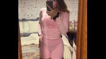Ma nouvelle tenue de sport tu aimes