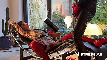 Fucking and squirting on chaise longue