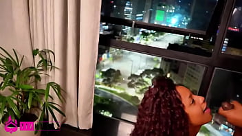 "que pé é esse minha filha " — disse o catra já apaixonado pé limpo cena quente e muito tesão a