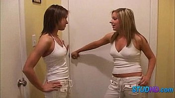 Stud fucks hot babe0281