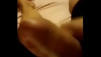 Caminhoneiro gozando gostoso no hotel