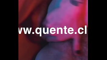 Jovens de porto alegre produzindo conteúdo e caos