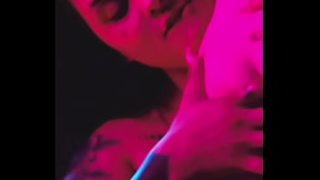 Jovens de porto alegre produzindo conteúdo e caos