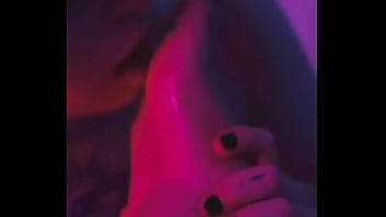 Jovens de porto alegre produzindo conteúdo e caos