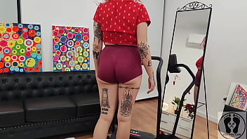 Treadmill chubby girl exersices short tights big ass