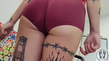 Treadmill chubby girl exersices short tights big ass