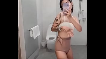 Delia sugar sexy dancing in swimwear