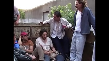 Squatters chapter 07 'paranoia' Squatters chapter 07 'paranoia'