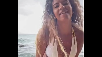 Sereia com tesão no meu vip