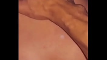 Después de la fiesta loca fallamos sin condon salvajemente