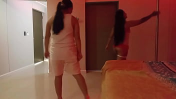 Con ese baile erótico me llevas hasta el máximo placer ven que quiero chuparte el ano