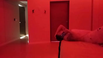 Con ese baile erótico me llevas hasta el máximo placer ven que quiero chuparte el ano