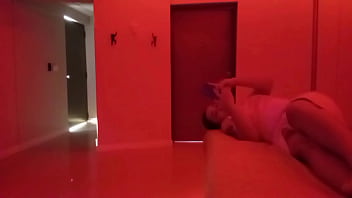 Con ese baile erótico me llevas hasta el máximo placer ven que quiero chuparte el ano