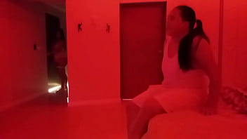 Con ese baile erótico me llevas hasta el máximo placer ven que quiero chuparte el ano