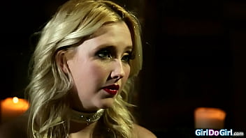 Latin vanessa veracruz got her hands on her competitors stepdaughter shyla stylez and makes her an petite babe submits while shes facesitted