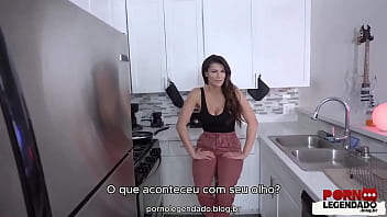 Legendado enteado transou com sua madrasta após chega em casa com olhos machucados de briga