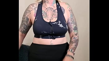 Welcome madamebische to 1spyder family i call her ms #hellfire but i realize i may be alone i am pretty sure she got #f