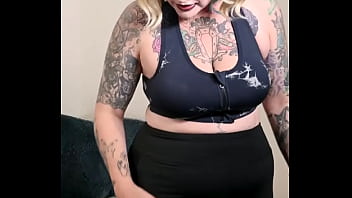 Welcome madamebische to 1spyder family i call her ms #hellfire but i realize i may be alone i am pretty sure she got #f