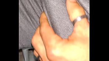 Procurando uma buceta e um cuzinho