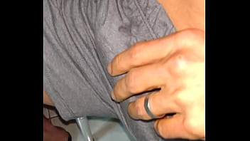 Procurando uma buceta e um cuzinho