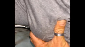 Procurando uma buceta e um cuzinho