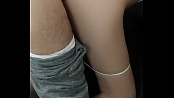 O amigo do corno me arrombou e me comeu por horas