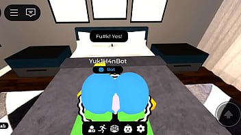 Un tocino vs youtuber yunu de roblox condominio