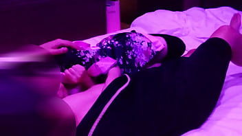 素人ハメ撮り 着物風のコスプレでセックス①セフレが手マンで絶頂