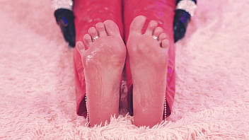 Latex milf cowgirl and bondage hot pussy masturbation with foot fetish arya grander