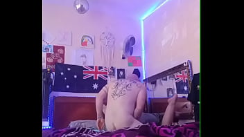 Unluckyinlive1 back at it