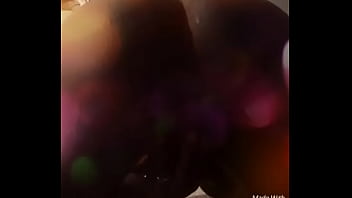 Love The Way U Twerk thumbnail