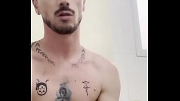 Me Arrumando Para O Trabalho thumbnail