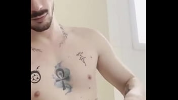 Me arrumando para o trabalho