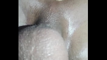 Massageando Cuzinho thumbnail