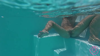 Hot summer – wet pussy poolside fuck with anal finale – kleo furiosa & erwin