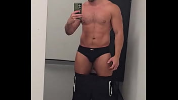 Oooosh anyone want to feed me burgers stroke hair and tell me how big and strong i am Oooosh anyone want to feed me burgers stroke hair and tell me how big and strong i am