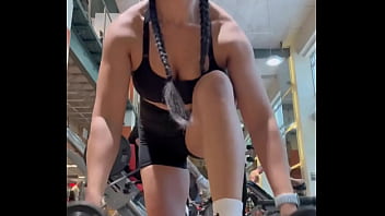 Snap yo fingers bicep curls 4 sets x 10 15 reps location evans fitness clubevansfitnessclub augusta georgia #bi