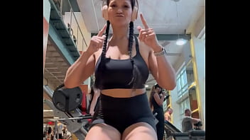 Snap yo fingers bicep curls 4 sets x 10 15 reps location evans fitness clubevansfitnessclub augusta georgia #bi