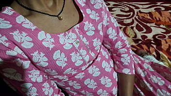 Hot bhabhi desperate for the cock for her wet pussy in the night