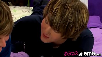 Young Emo Twinks Fucking Hard Bare Fuck thumbnail