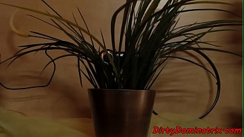 Prodomme beauty plays with her wet pussy