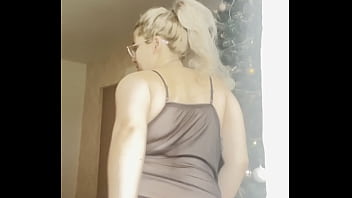 Nice ass and boobs with big nipples