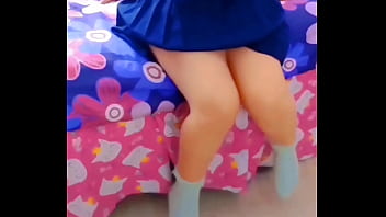 Morra mexicana se traga todo el semen encontré una chavita de escuela me dejó cogerla chupa una vergota y se traga todo el semen le hicieron de todo casero real