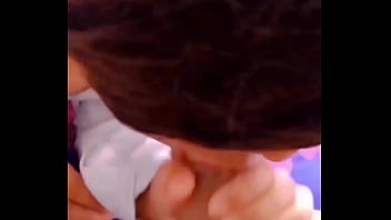 Morra mexicana se traga todo el semen encontré una chavita de escuela me dejó cogerla chupa una vergota y se traga todo el semen le hicieron de todo casero real