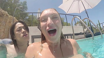 Underwater anal fuck with her new toyboy