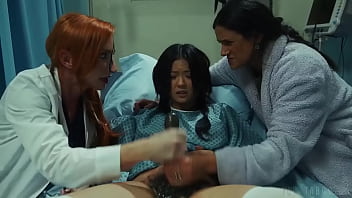 Milfs sophia and penny and teen lulu the growth pure fun