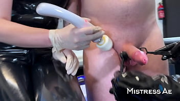 Standing restrained and endless edging