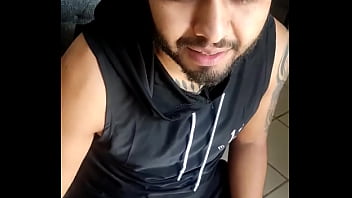 ¿cómo se organizan para sus videos jajaja el señor simplemente se calienta y grabamos pero es más rico a