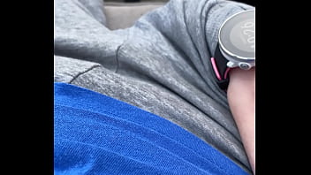 Poser sur la terrasse bisous mes amours