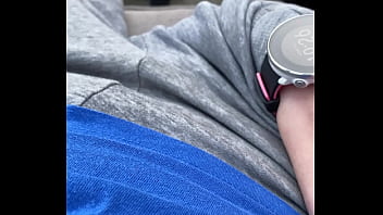 Poser sur la terrasse bisous mes amours